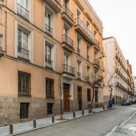 Апартаменты Cozy And Central-1Bd 1Bth- Cortes Мадрид Экстерьер фото